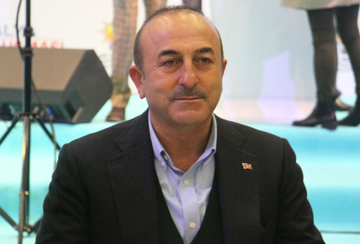 Dertleri Başka"