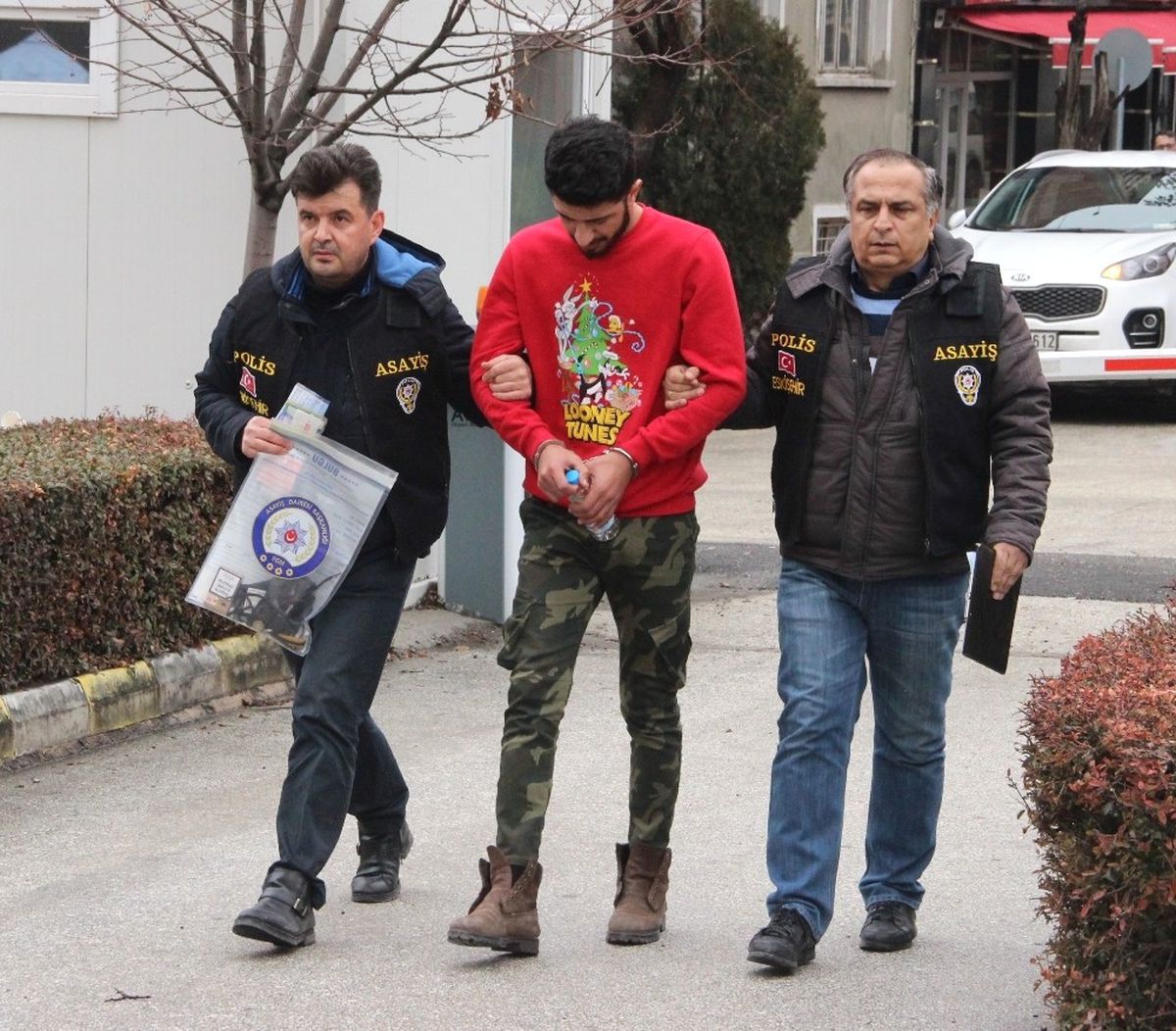 Mağaza Soyguncusu Adliyede