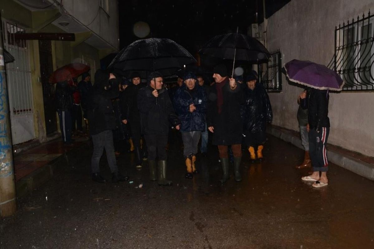 Vali Deniz, Taşkın Bölgesinde İncelemelerde Bulundu