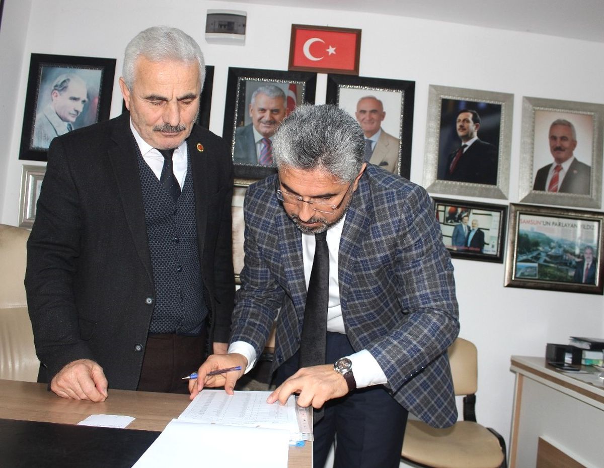 AK Parti\'li Aksu\'dan Vatandaşa Seçmen Listesi Çağrısı