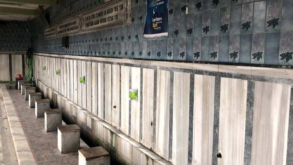 Bursa\'da, 2 Caminin Muslukları Çalındı