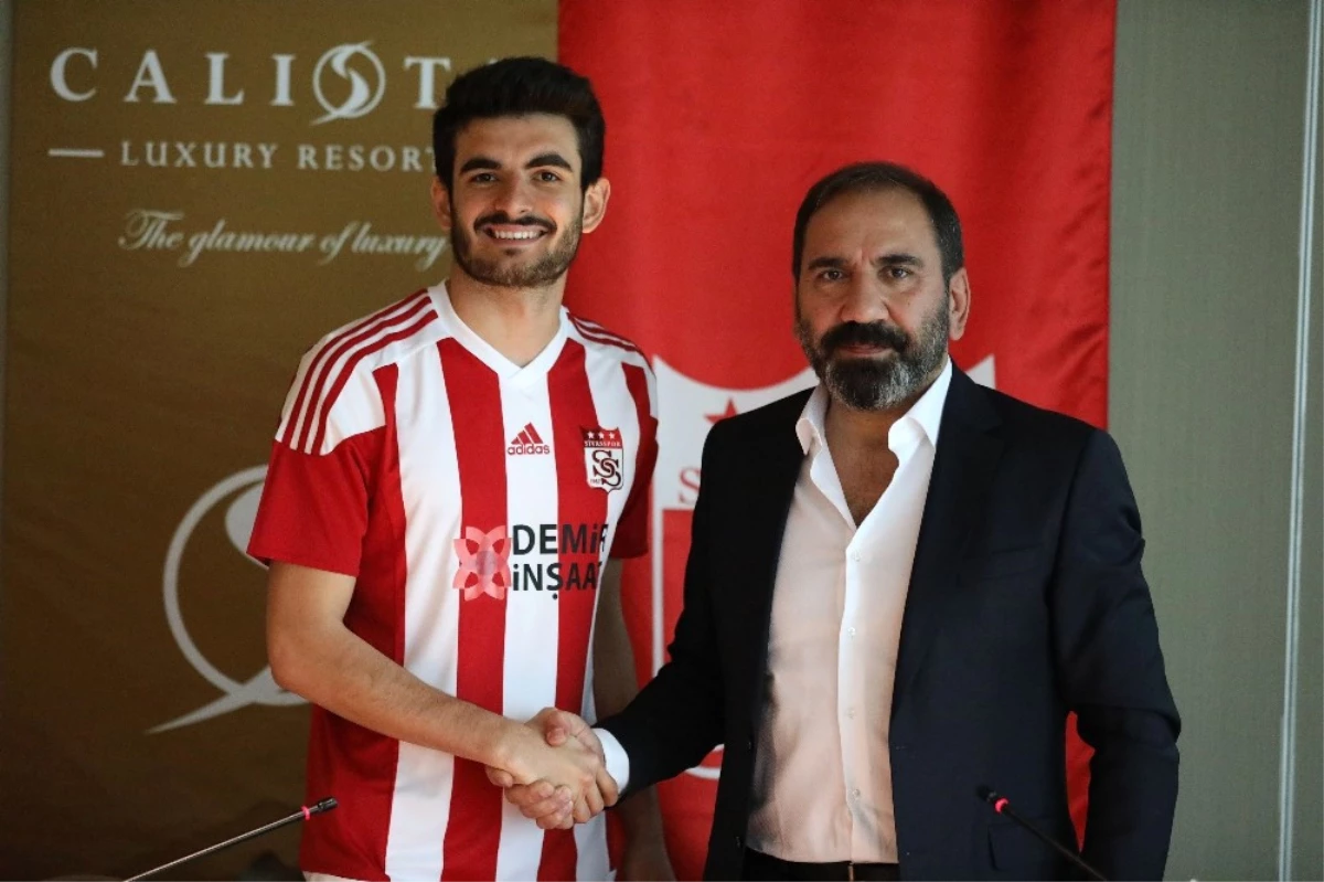 Fatih Aksoy Sivasspor\'da