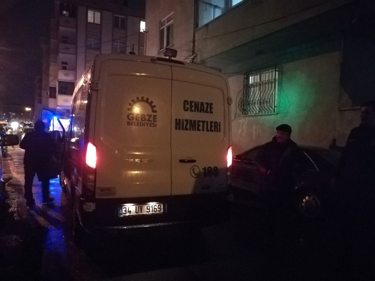 Kocaeli\'de Başından Vurulan Kadın Hayatını Kaybetti