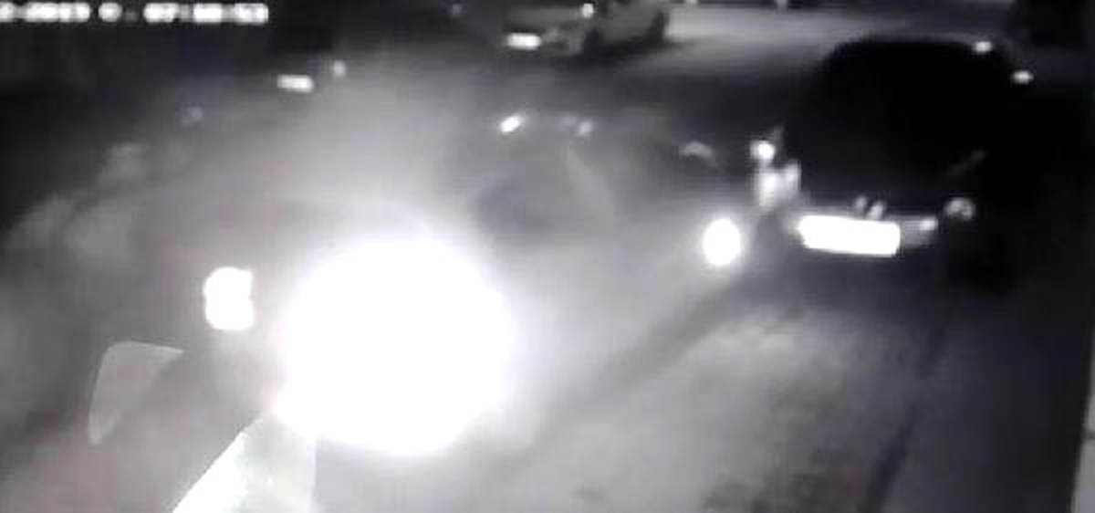 Otomobiline Çarpıp, Kaçanı Bulmak İçin Yardım İstedi