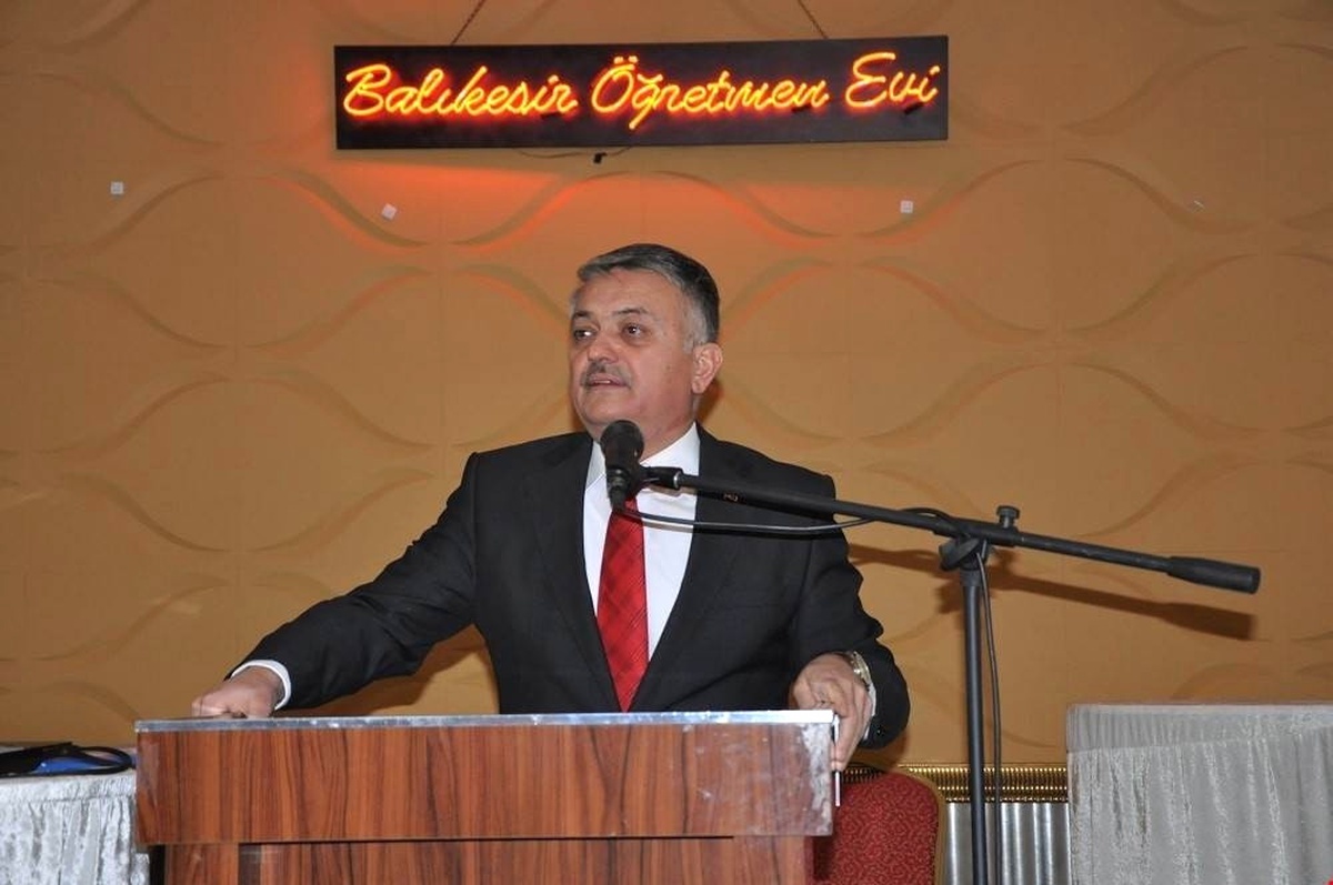 Vali Yazıcı Muhtarlarla Buluştu