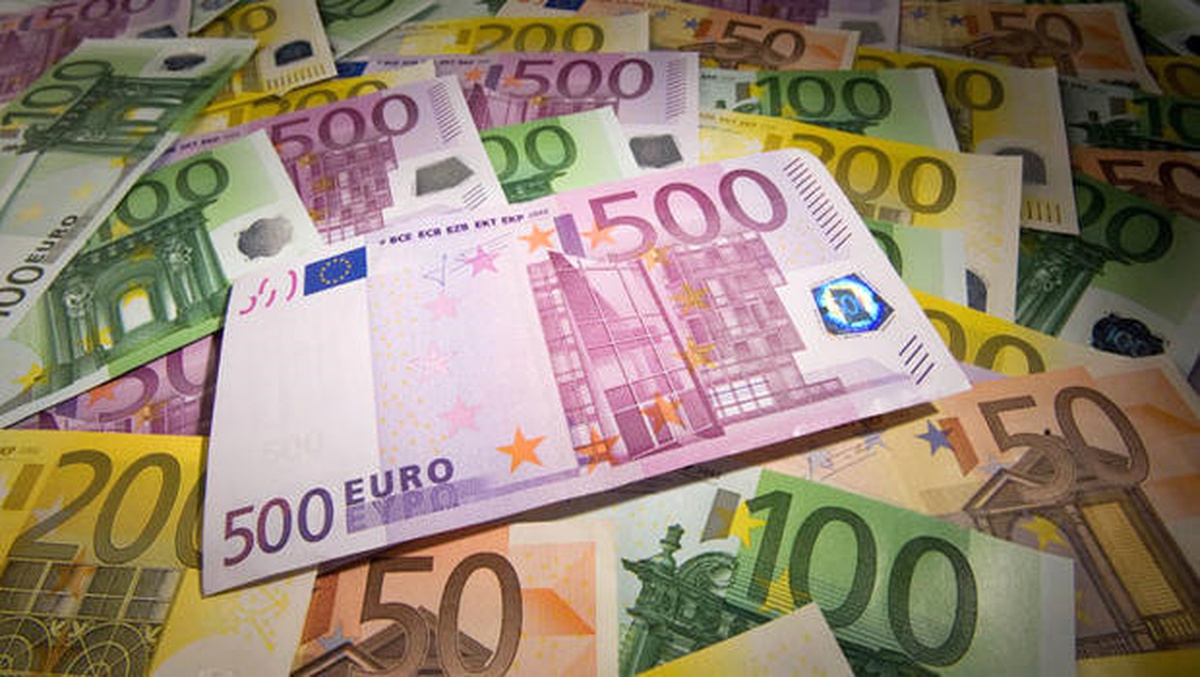 Herkes Onu Merak Ediyor! 11 Milyon Euro\'yu Neden Almadı?