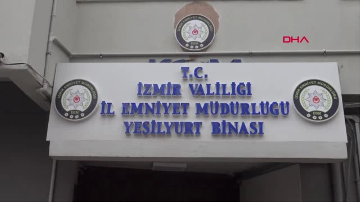 İzmir Fetö\'den Gözaltına Alınan Çiğ Köfte İşletmeleri Sahibi Adliyede