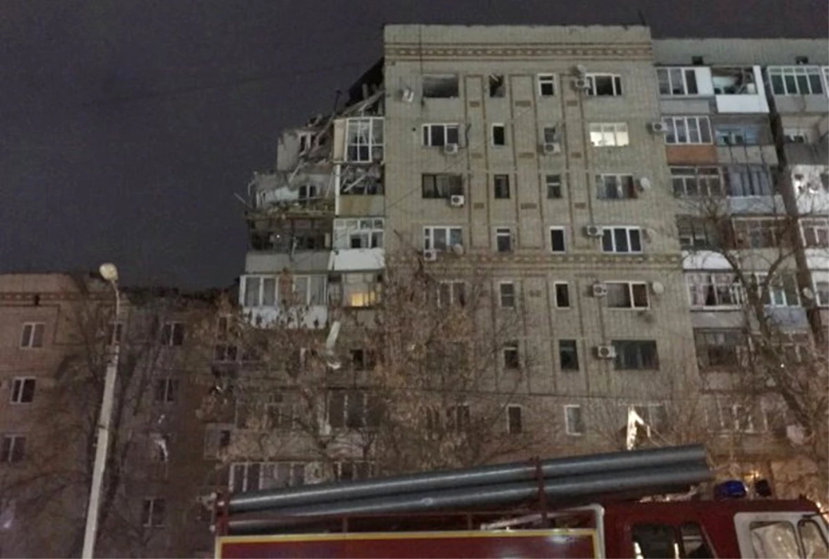 Rusya\'da 9 Katlı Binada Doğalgaz Patlaması: 1 Ölü