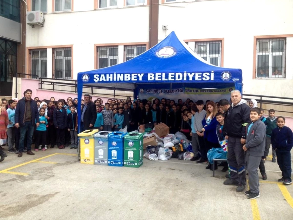 Şahinbey Belediyesi Çocuklara Geri Dönüşümü Öğretiyor