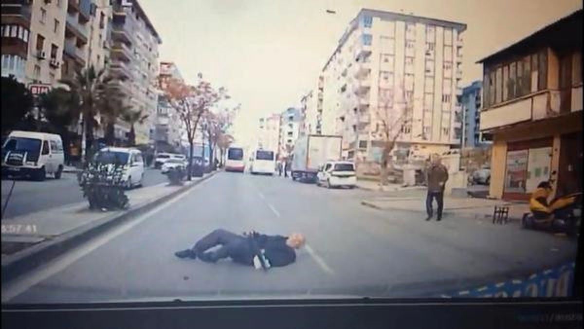 Sürücünün Dikkati, Yaşlı Adamı Ezilmekten Son Anda Kurtardı