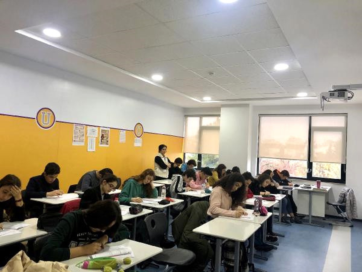 Uğur Bursluluk Sınavı\'na Türkiye Genelinde 133 Bin Katılım