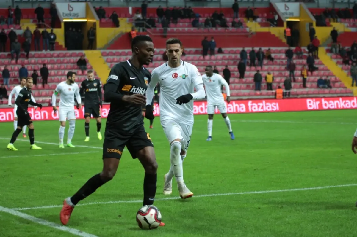 Akhisarspor Deplasmanda Kayserispor\'u Devirdi