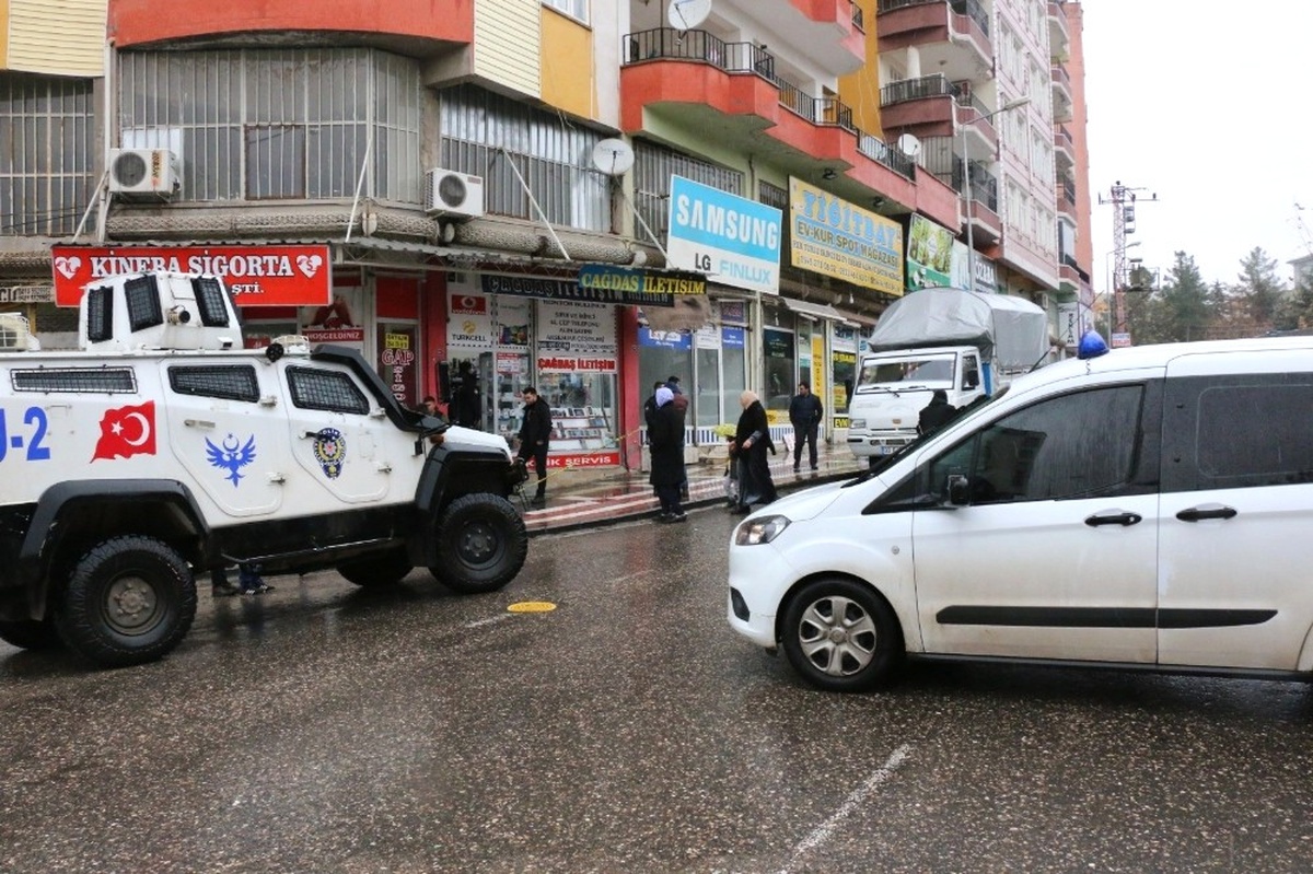 Akraba Aileler Arasında Arazi Kavgası: 1 Yaralı