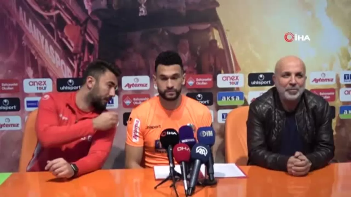 Alanyaspor, Steven Caulker\'i Renklerine Bağladı