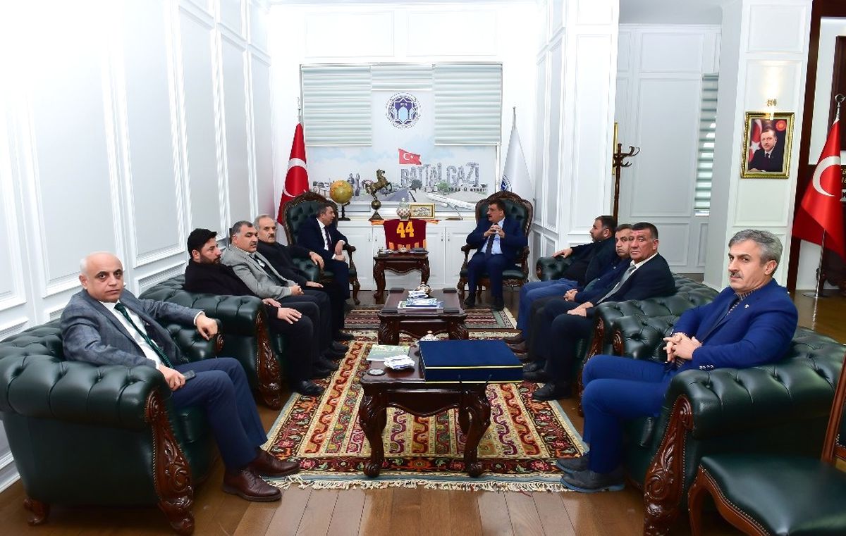 Başkanlar Şire Pazarını Görüştü