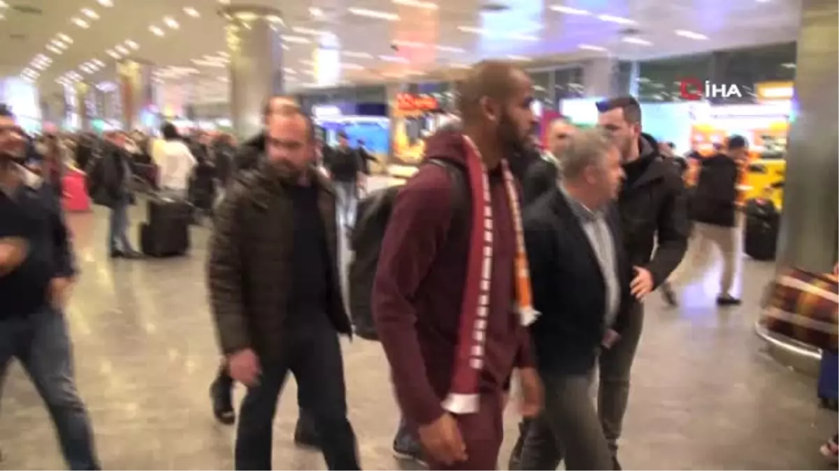 Galatasaray\'ın Yeni Transferi Marcao İstanbul\'da