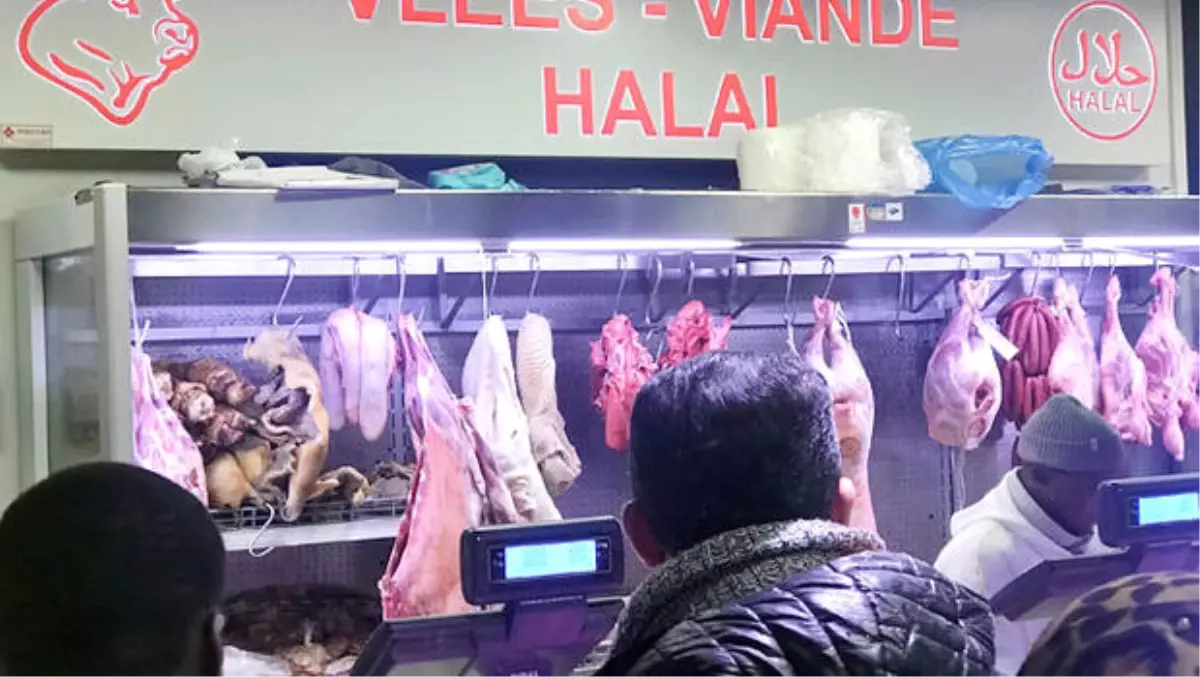 Helal Kesim Yasağına Tepki: Avrupa\'da Yaşamak Zorlaşıyor