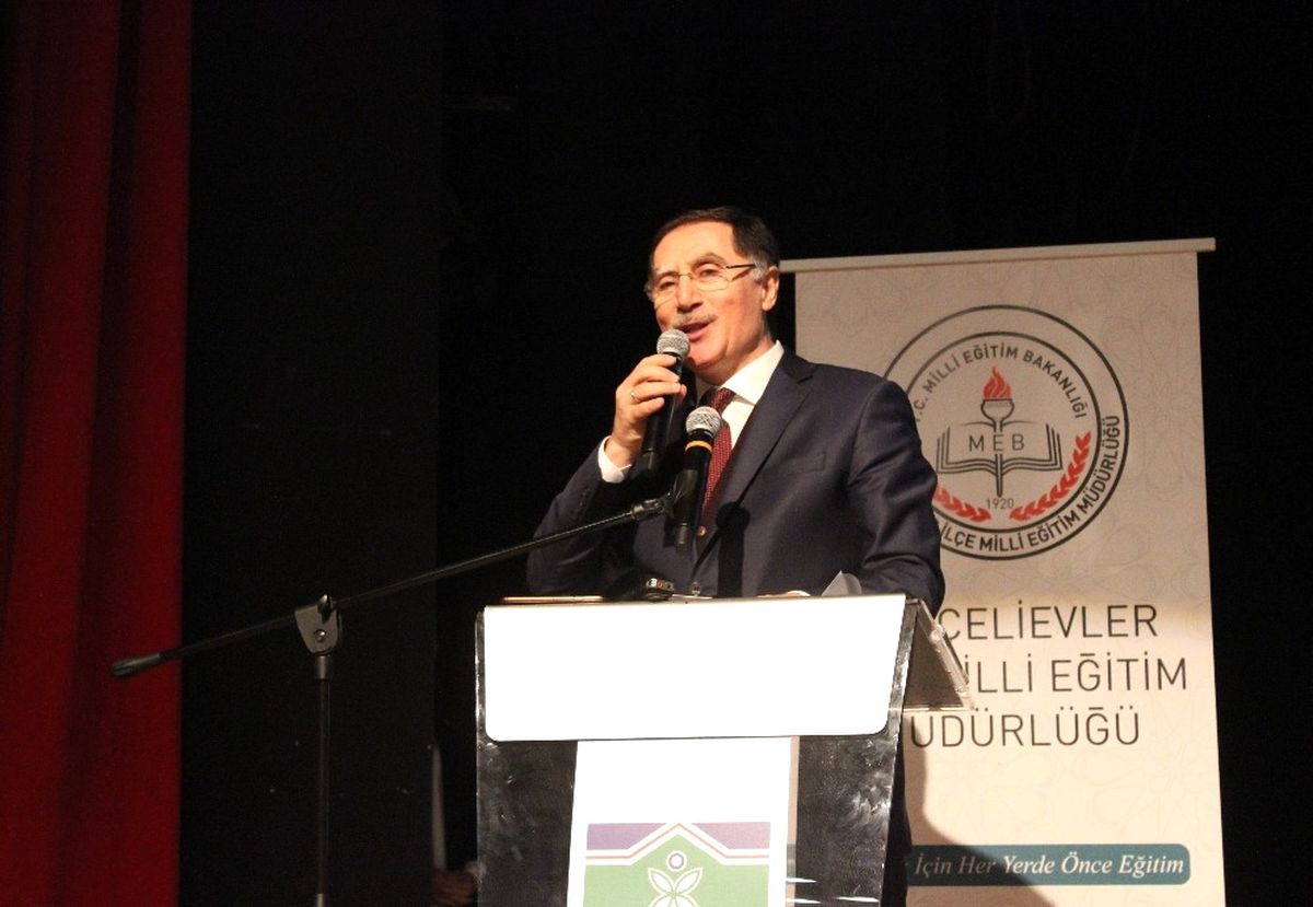 Kdk Başdenetçisi Şeref Malkoç, "Devletle Vatandaş Arasında Dostluk Köprüsüyüz"