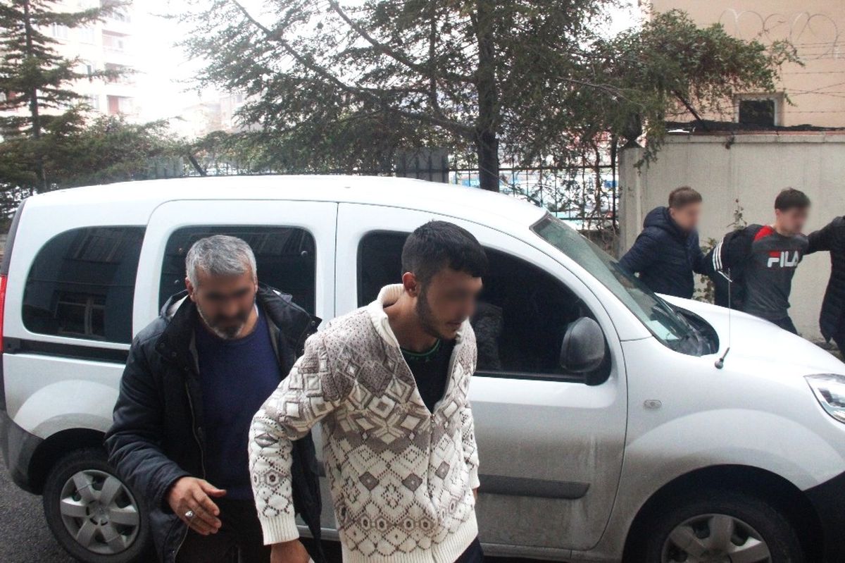 Konya\'da 2 Kişiyi Silahla Yaralayıp Serbest Kalan Şüphelilere Tutuklama