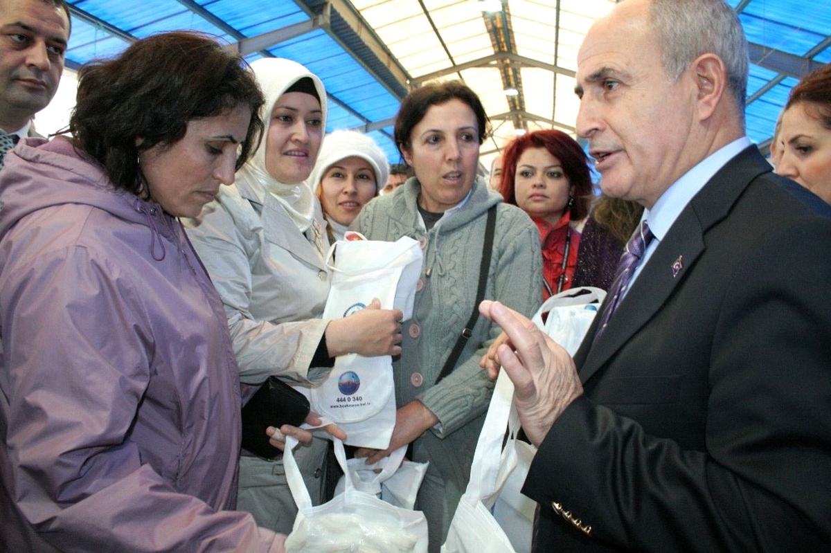 Büyükçekmece Belediyesi, Meclis Kararı ile 8 Yıl Önce Naylon Poşete "Hayır" Dedi