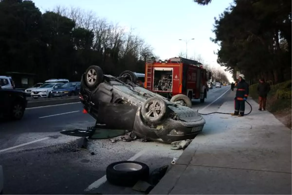 Geniş Haber) Sarıyer\'de Cip Ambulansa Çarptı: 2 Yaralı