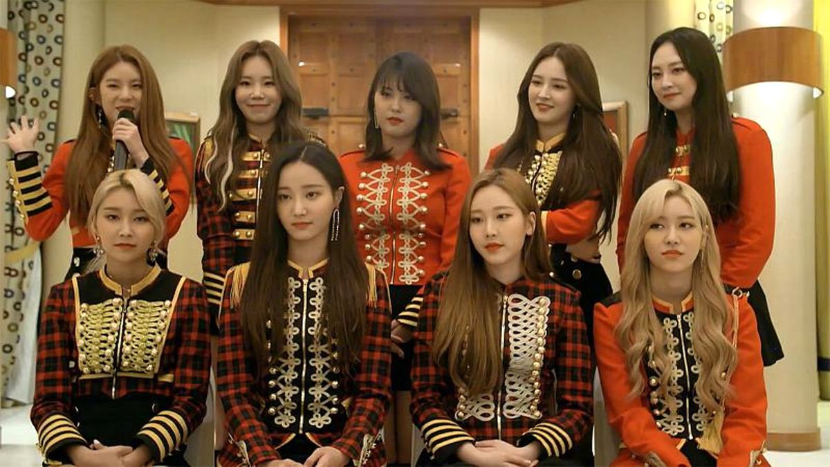 K-Pop\'un Yıldızı Momoland Dubai\'de Müzik Rüzgarı Estirdi