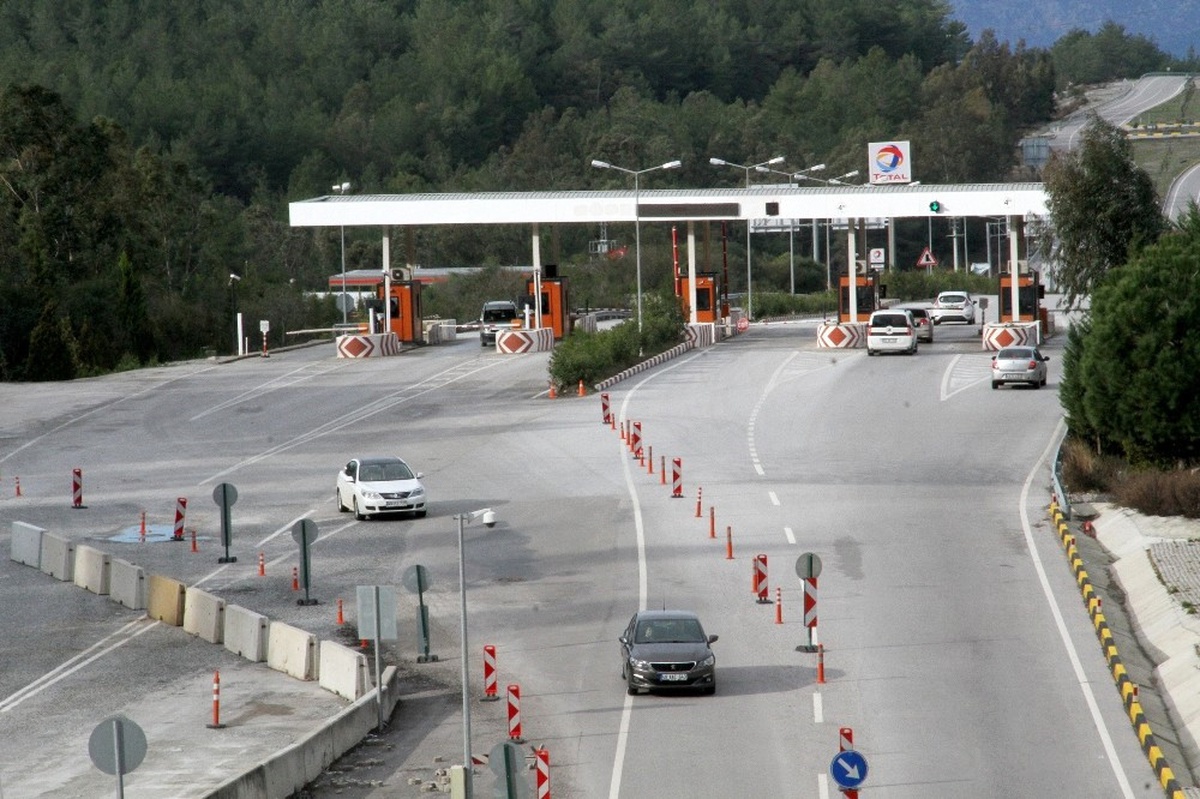 Tünel Ücreti Zamlanınca Eski Yol Rağbet Görüyor