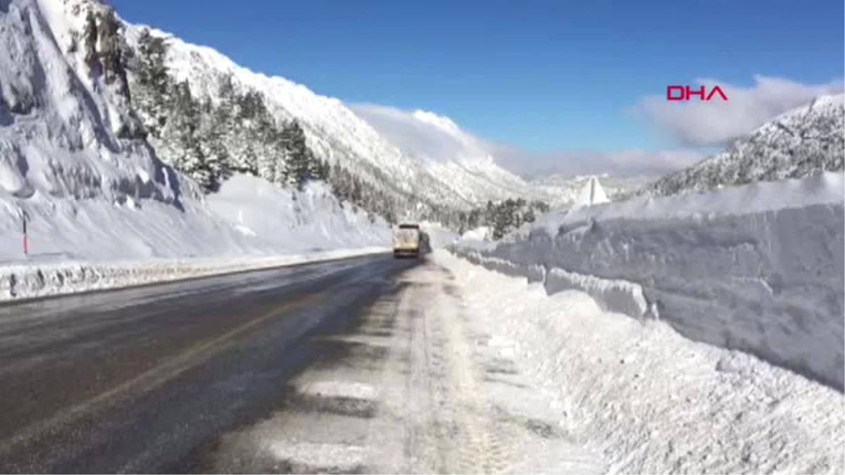 Antalya- Konya Karayolunda Ulaşım Normale Döndü