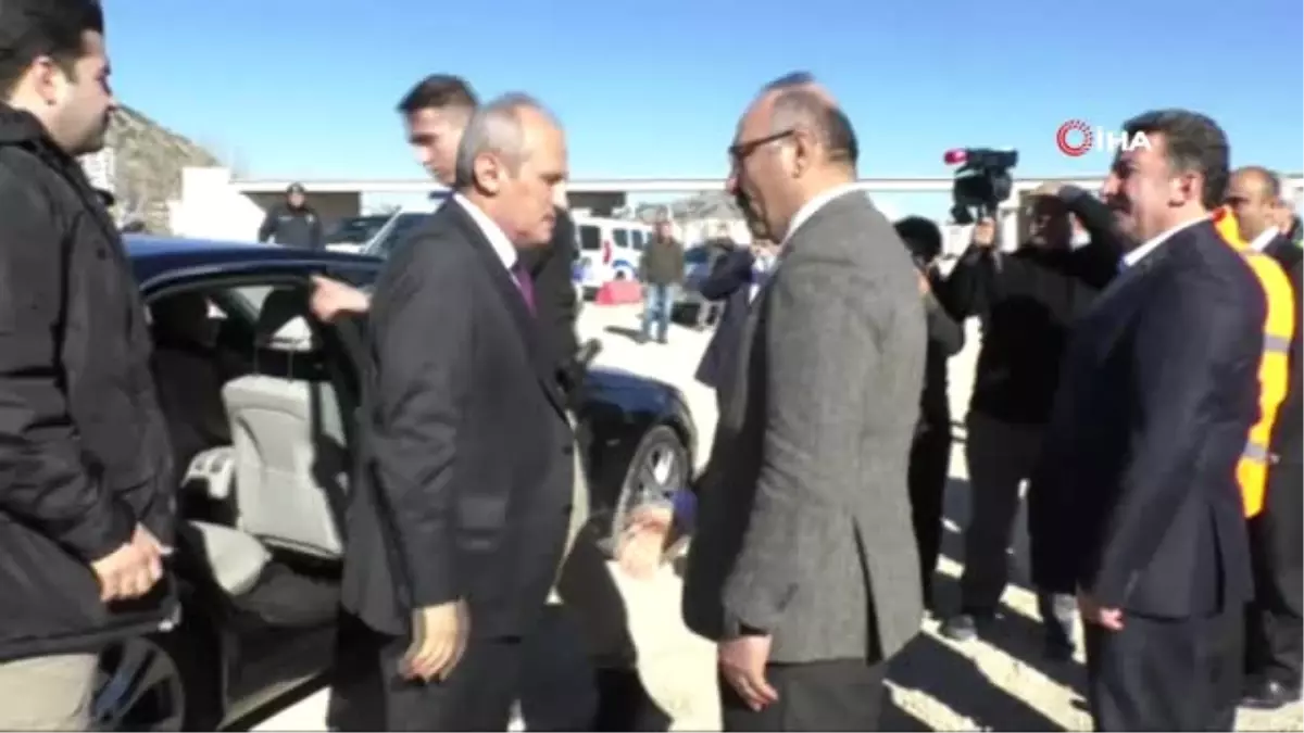 Bakan Turhan\'dan Antalya-İzmir Arası Hızlı Tren ve Otoyol Müjdesi