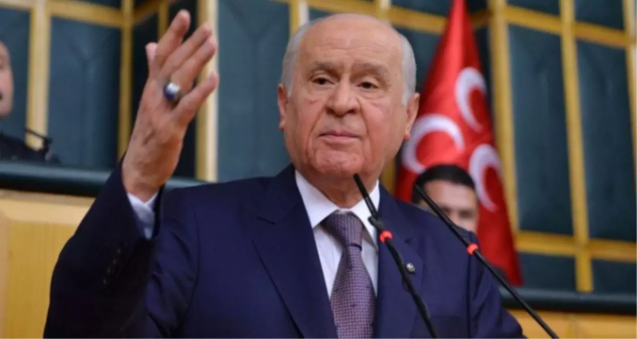 Devlet Bahçeli de \'10 Years Challenge\' Akımına Katıldı