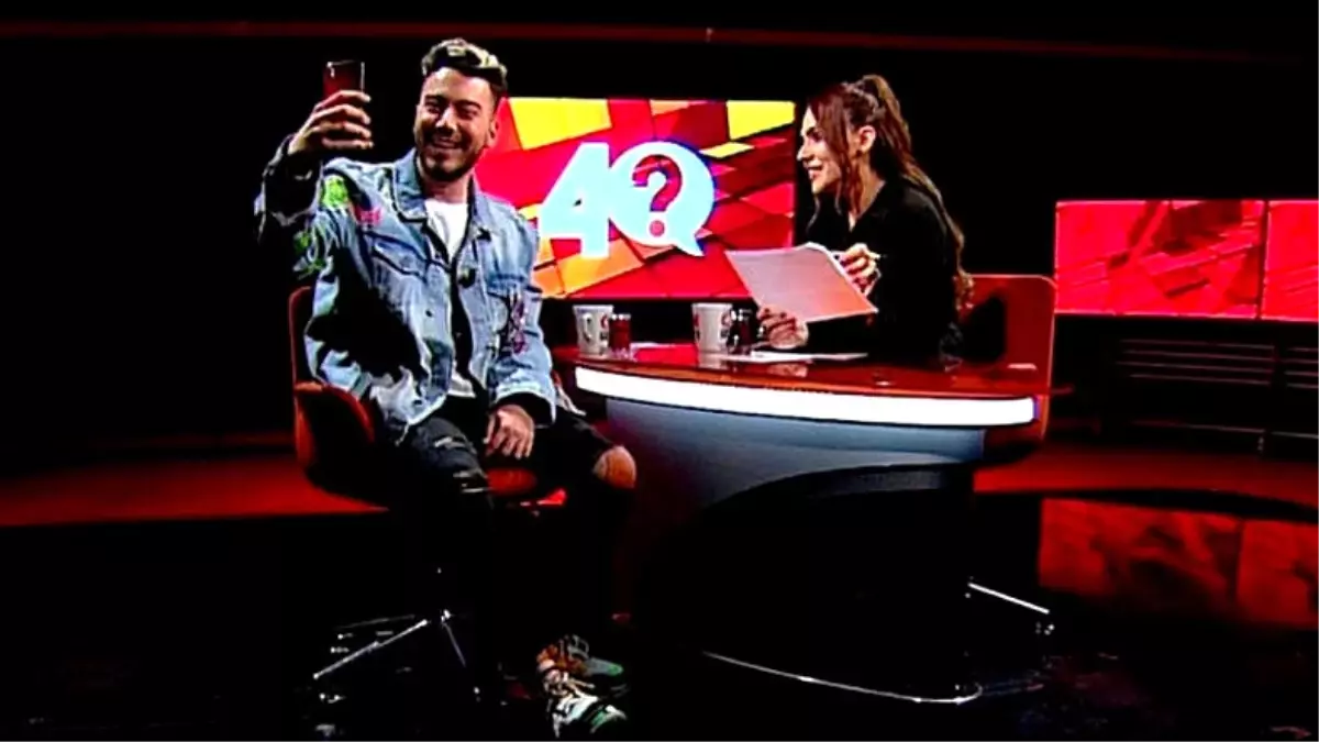 Enes Batur, \'Ayda 300 Bin TL Kazanıyor Musun?\' Sorusuna Cevap Verdi