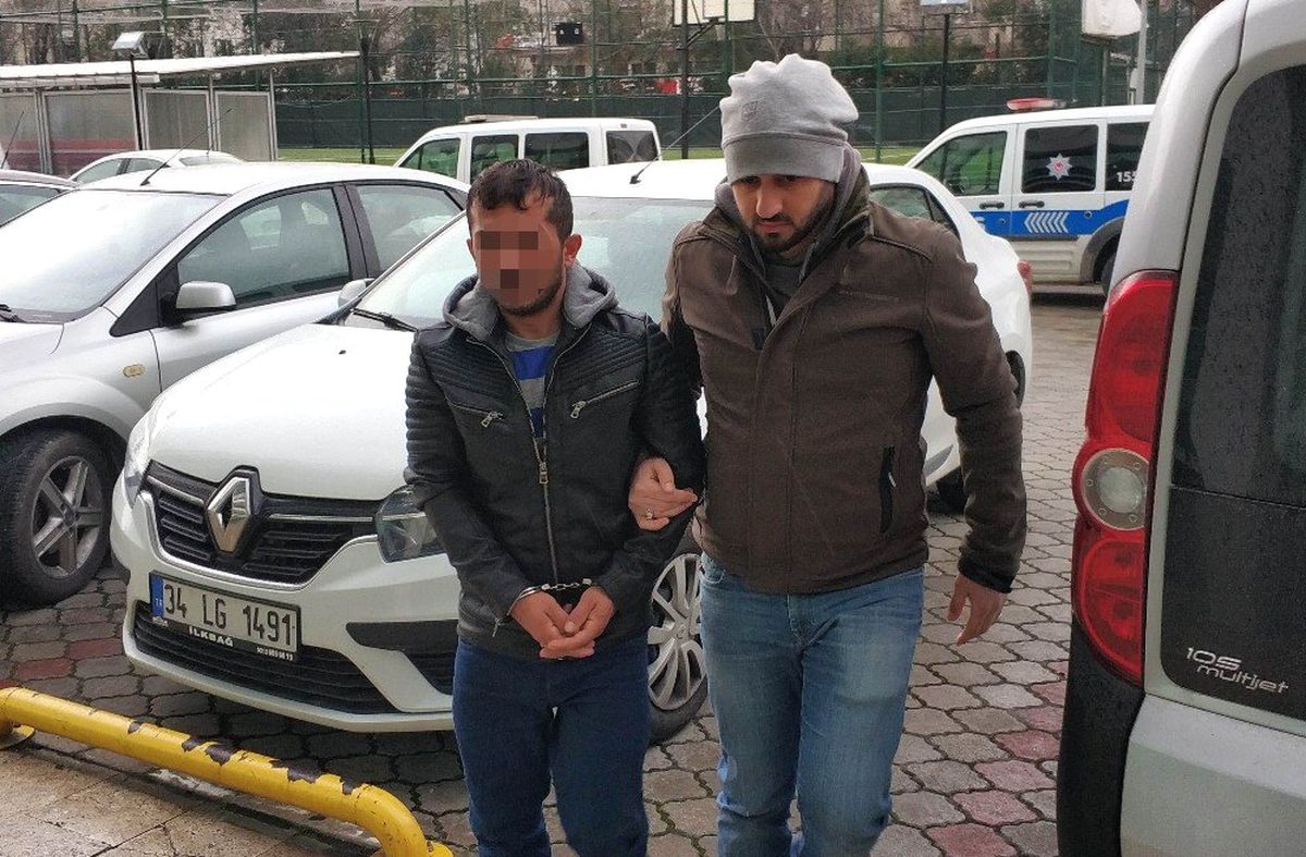 Evinde 1 Kilo 850 Gram Esrarla Yakalandı