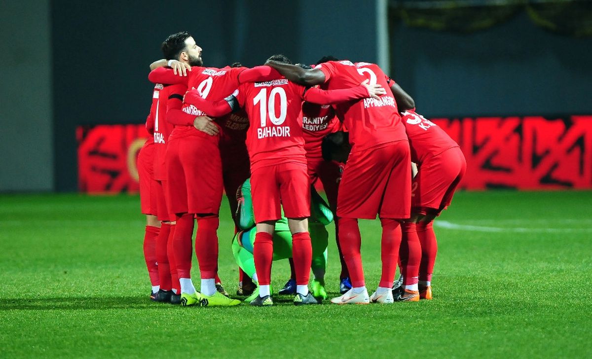 İlk 15 Dakika Golsüz Bitti