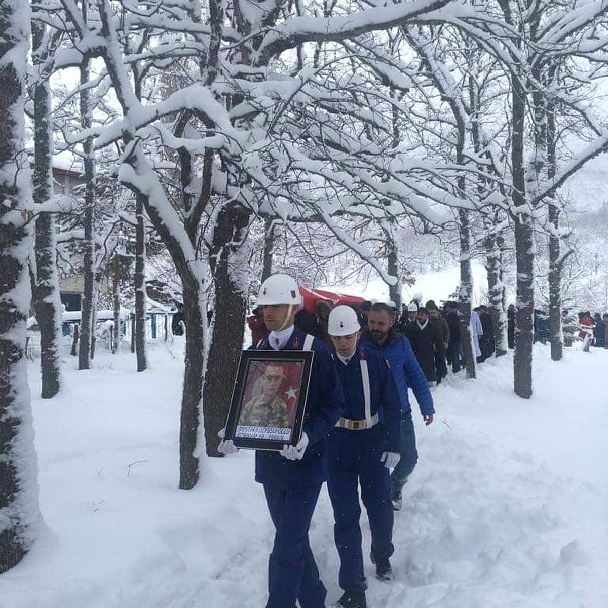 İzmir\'de Hayatını Kaybeden Asker Toprağa Verildi