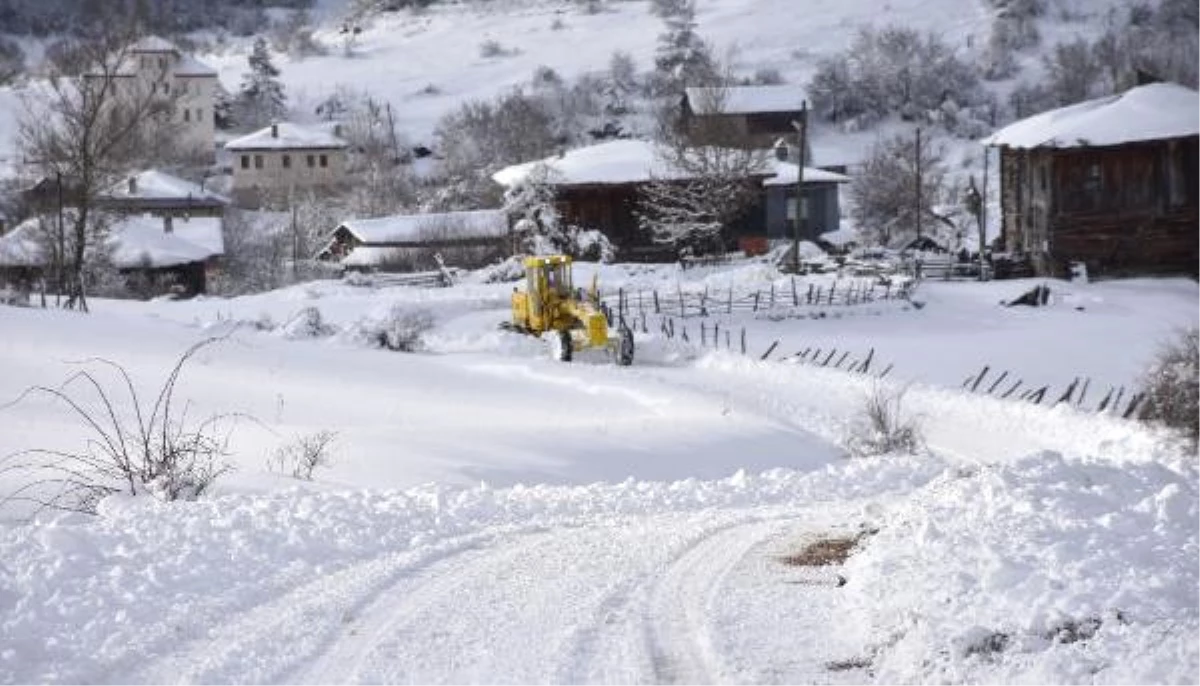 Karabük\'te 223 Köy Yolu Ulaşıma Kapandı