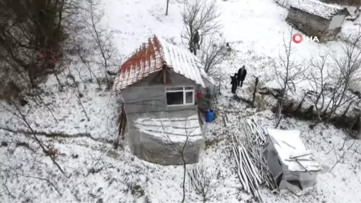 Kış Günü Naylon Barakada Yaşam Savaşı