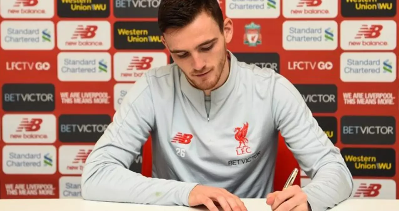 Liverpool, Andrew Robertson\'ın Sözleşmesini Uzattı