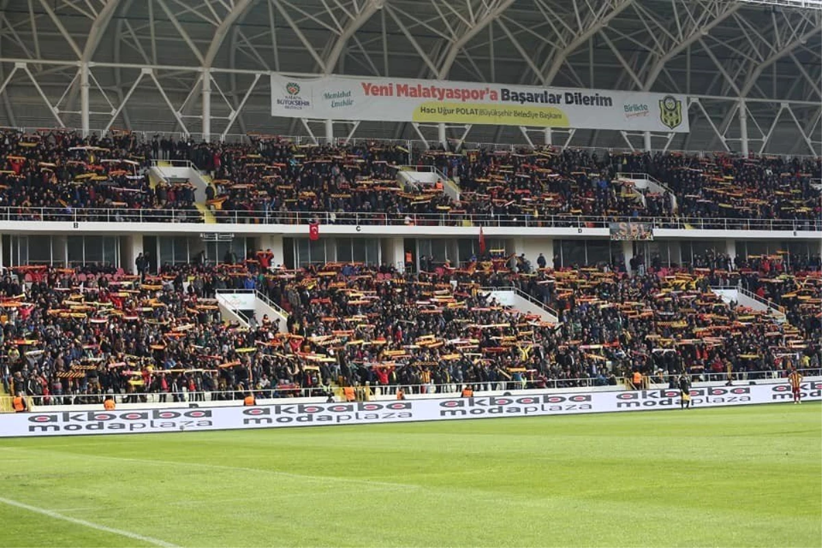 Öğrencilerin Karne Hediyesi Göztepe Maçı Olacak