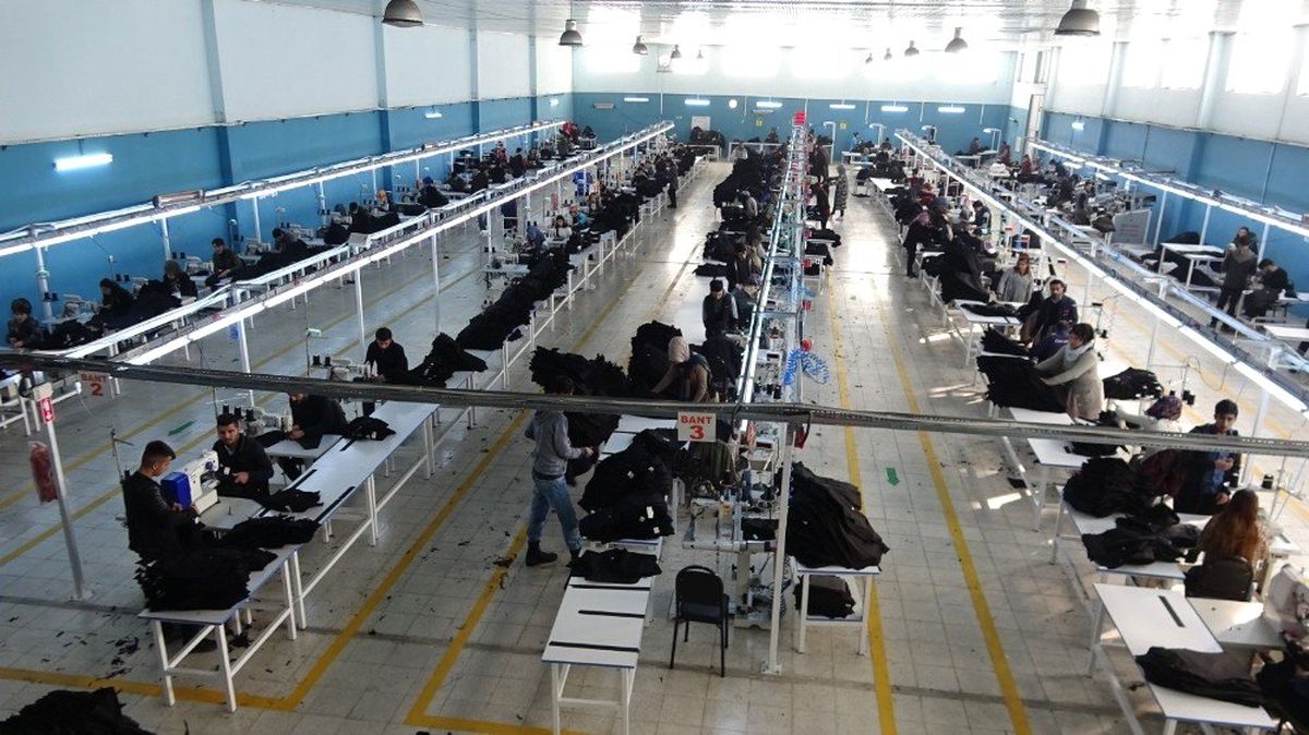 Osb\'den Tekstil Üretimine 100 Hektarlık Alan