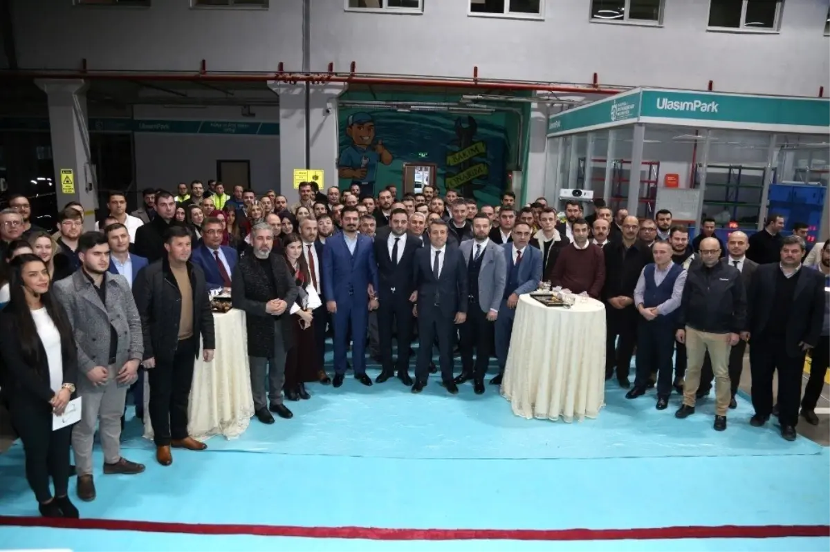 Özlü, Ulaşımpark\'a Gözyaşları ile Veda Etti"