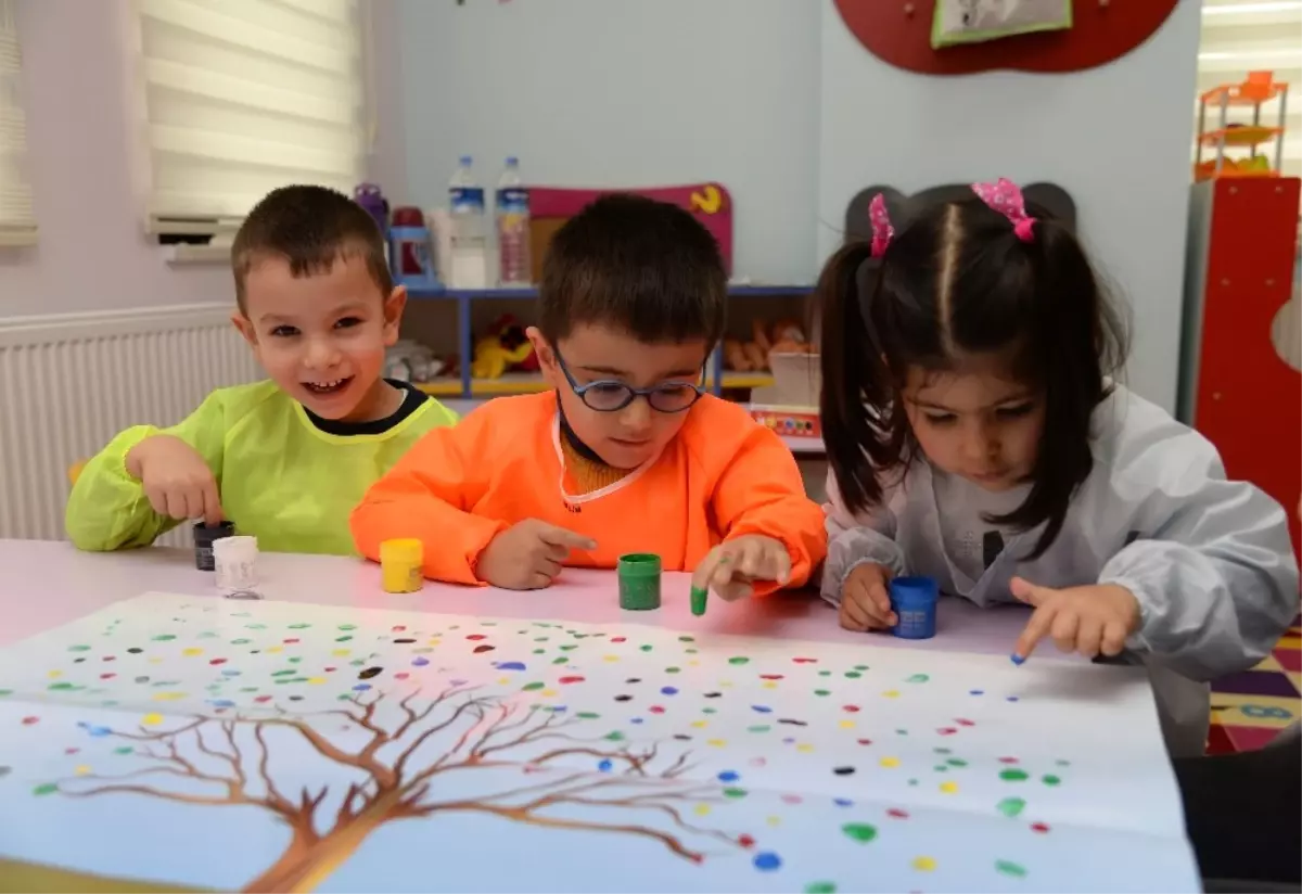 Saray Nezaket Okulu ve Kreşte Minikler Çok Mutlu