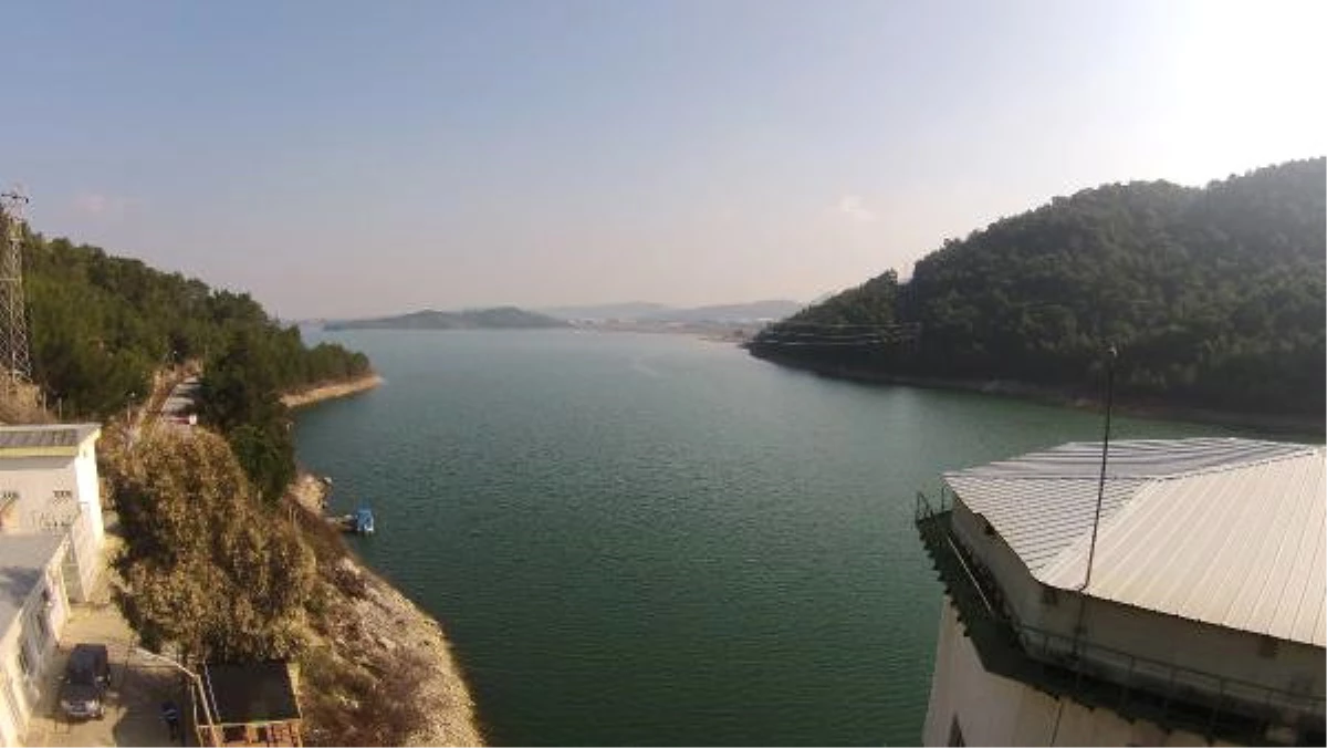 Tahtalı Barajı\'nda Bir Günde 2,5 Aylık Su Birikti