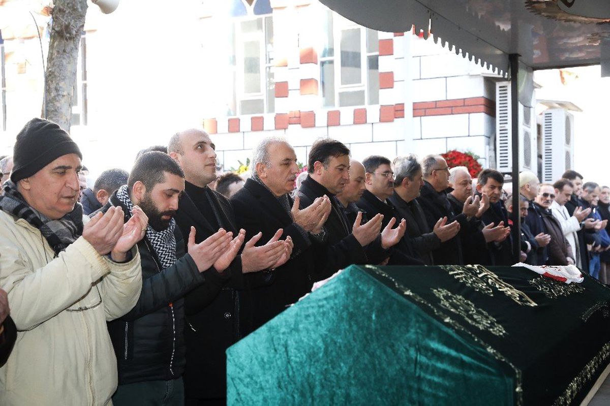 Ümraniye Belediye Başkan Adayı Yıldırım, Ümraniyesporu Acılı Gününde Yalnız Bırakmadı
