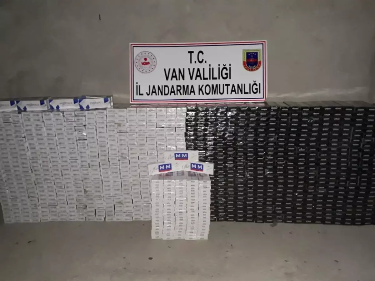 Van\'da 11 Bin 150 Paket Kaçak Sigara Ele Geçirildi