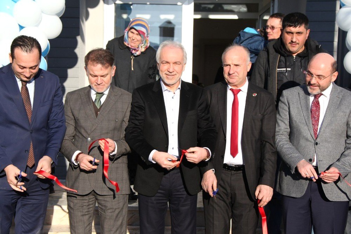 Yenibosna Mahallesi Sosyo Kültür Merkezi Hizmete Açıldı