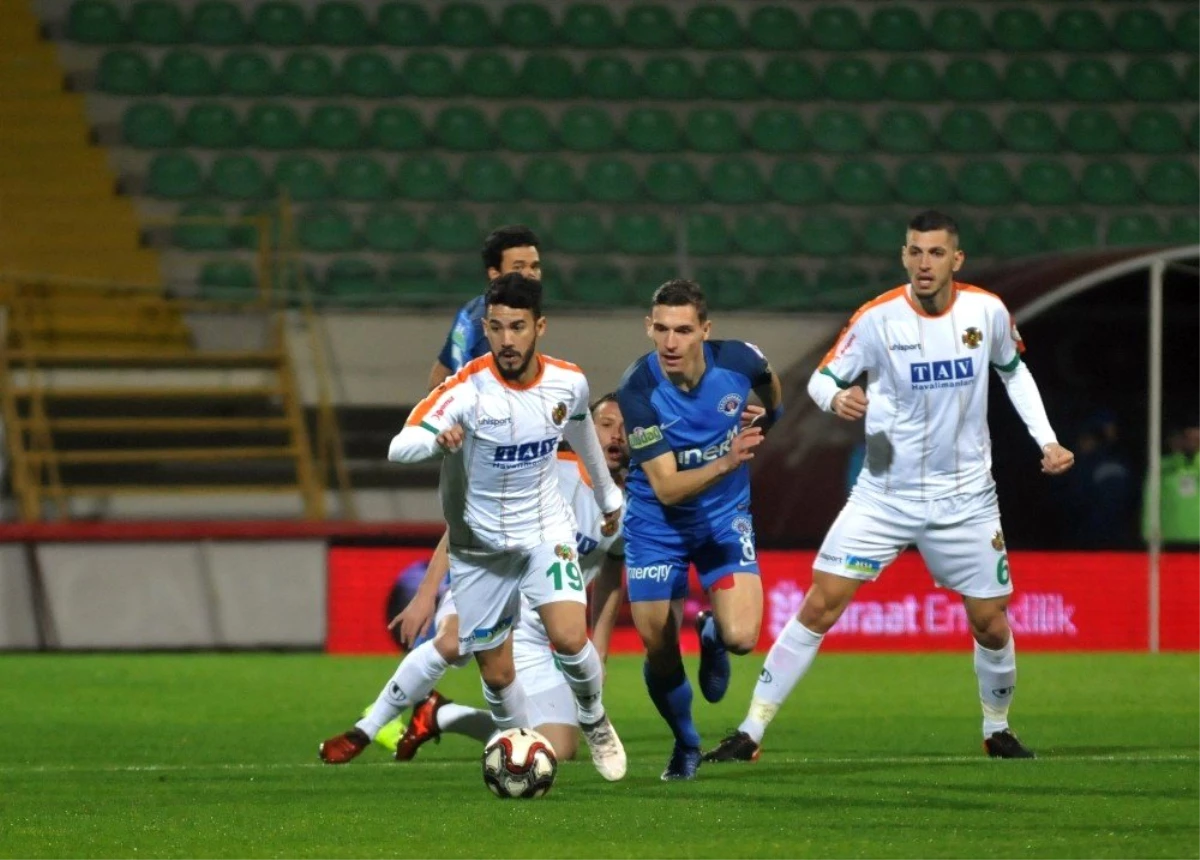 Ziraat Türkiye Kupası: Aytemiz Alanyaspor: 0 - Kasımpaşa: 0