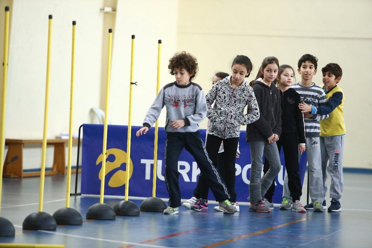 81 İlde 1 Milyon 230 Bin Sporcu Adayı Tarandı