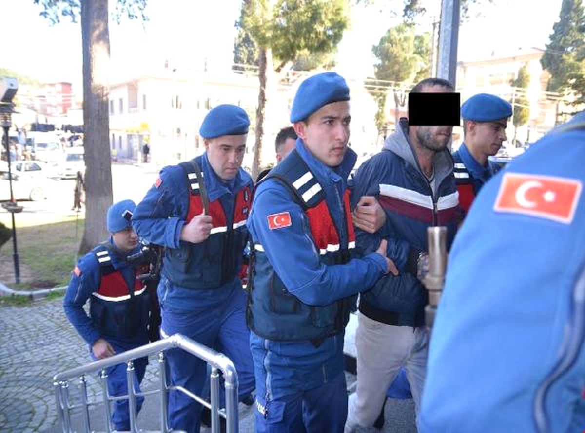 Balıkesir\'de Senet Çetesine Operasyon: 7 Gözaltı