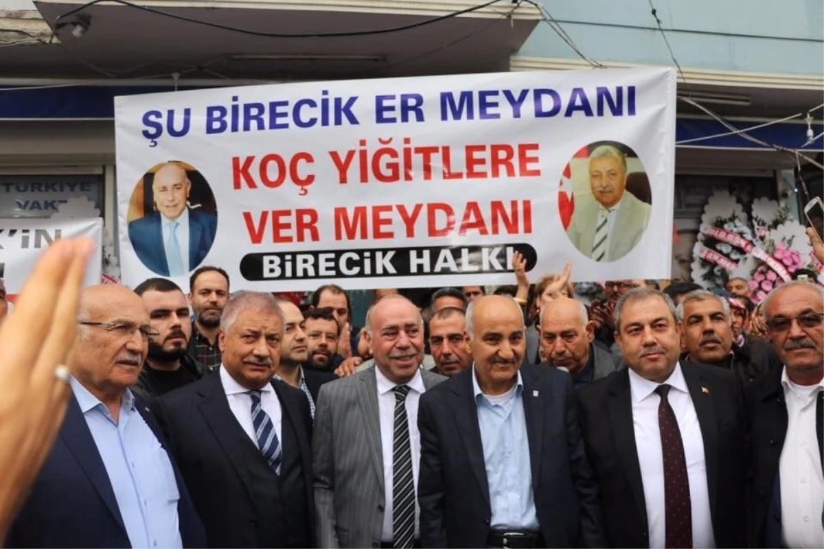 Birecik\'te Mahmut Mirkelam Sevinci