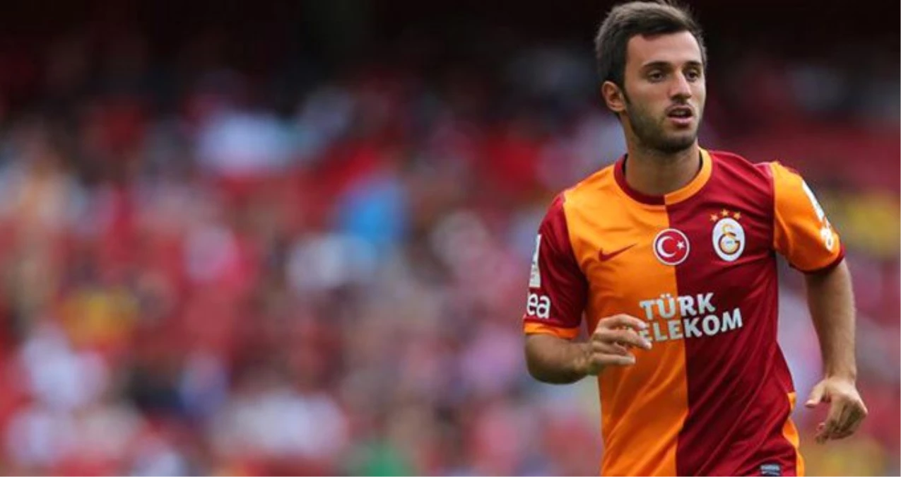 Galatasaray, Emre Çolak\'ın Transfer Edileceği İddialarını Yalanladı